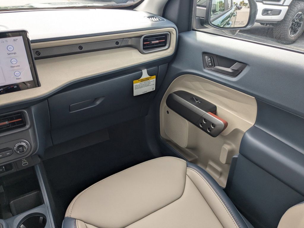 2025 Ford Maverick Lariat