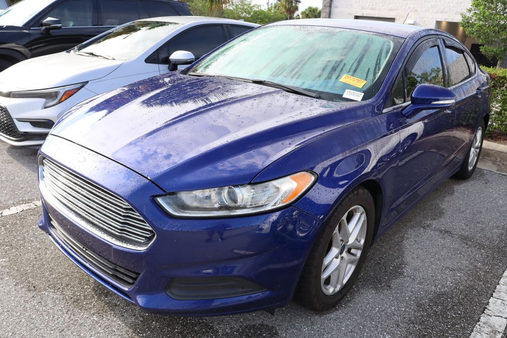 2015 Ford Fusion SE 2
