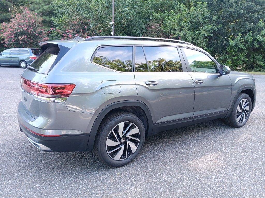 2024 Volkswagen Atlas 2.0T SE w/Technology 5