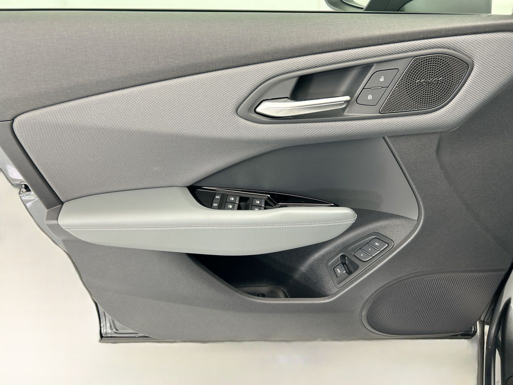 Thumbnail: 2026 Audi Q3 - 23