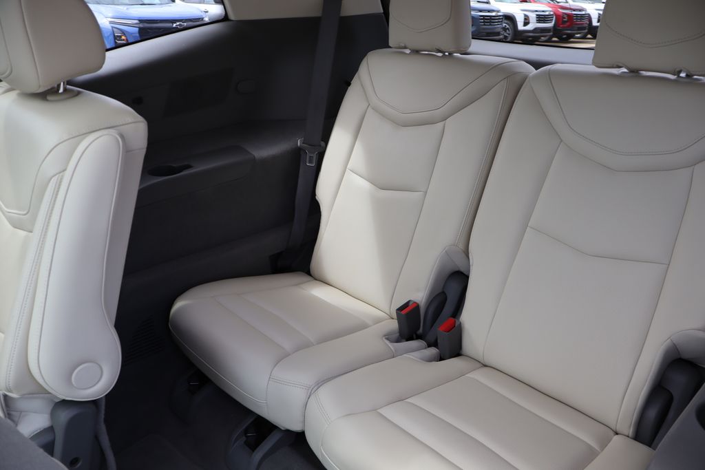 2022 Cadillac XT6 Premium Luxury photo