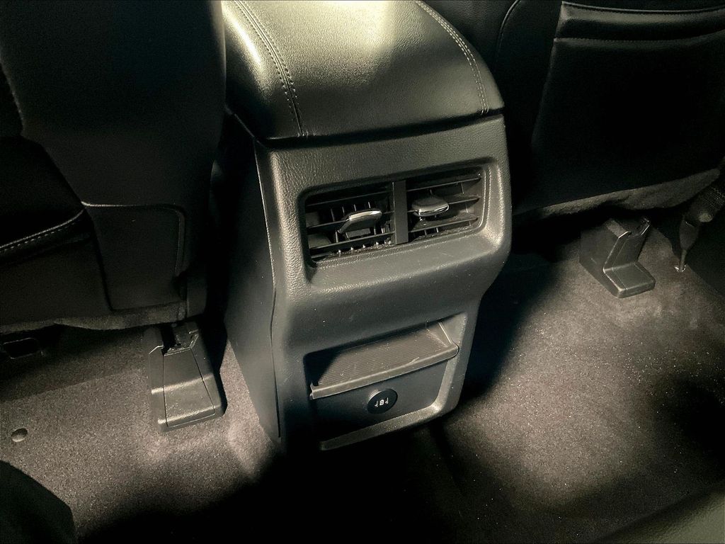 2023 Ford Edge — photo 27