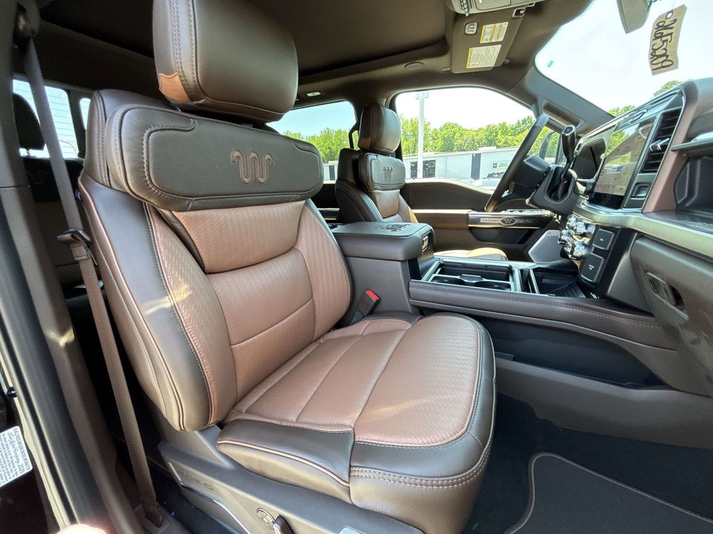 New 2026 Agate Black Metallic Ford F-350® King Ranch® image 27