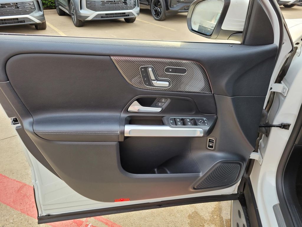 used 2022 Mercedes-Benz GLB car, priced at $32,300