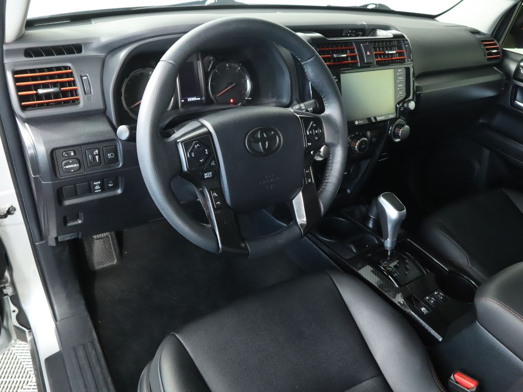 Thumbnail: 2023 Toyota 4Runner - 9