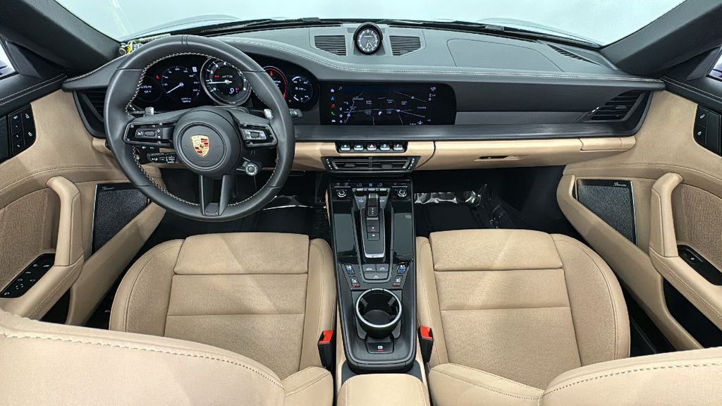 2024 Porsche 911 Carrera S 22
