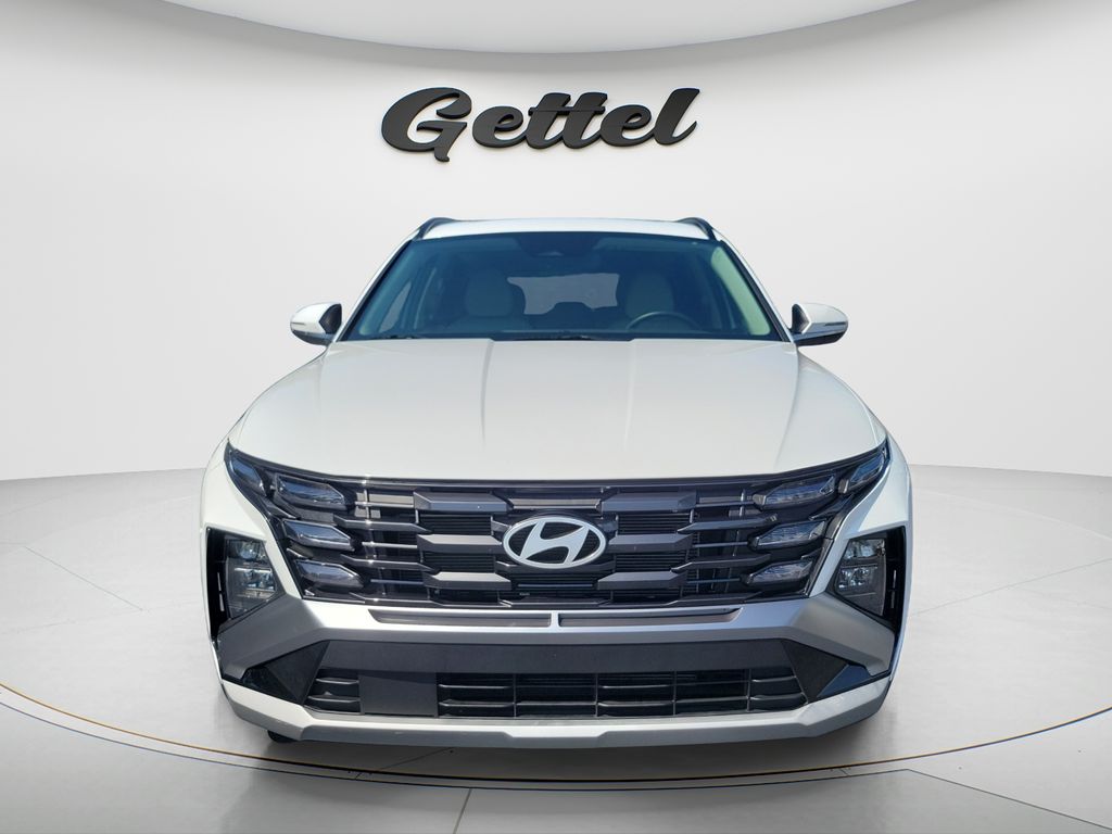 Certified Used 2025 White Hyundai SEL Convenience image 2