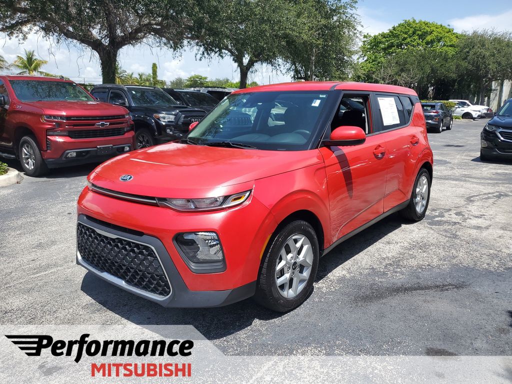 Inferno Red 2020 Kia Soul SUV / Crossover Front-Wheel Drive Continuously Variable Transmission