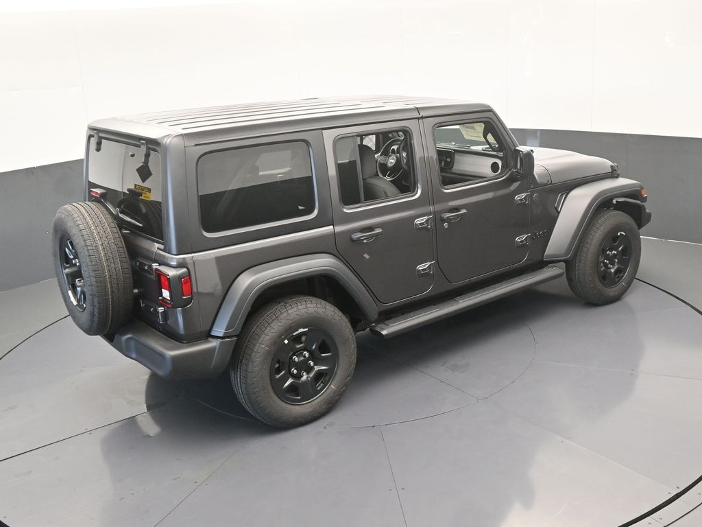 New 2026 Granite Crystal Metallic Clearcoat Jeep Sport image 44