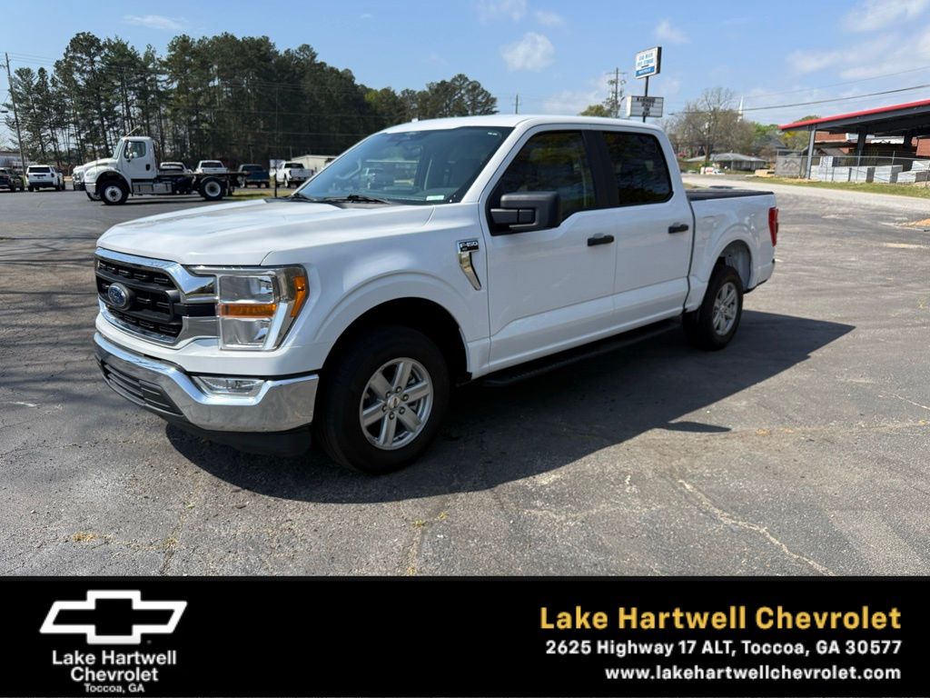 White 2022 Ford F-150 XLT SuperCrew RWD Pickup Truck 4X2 Automatic