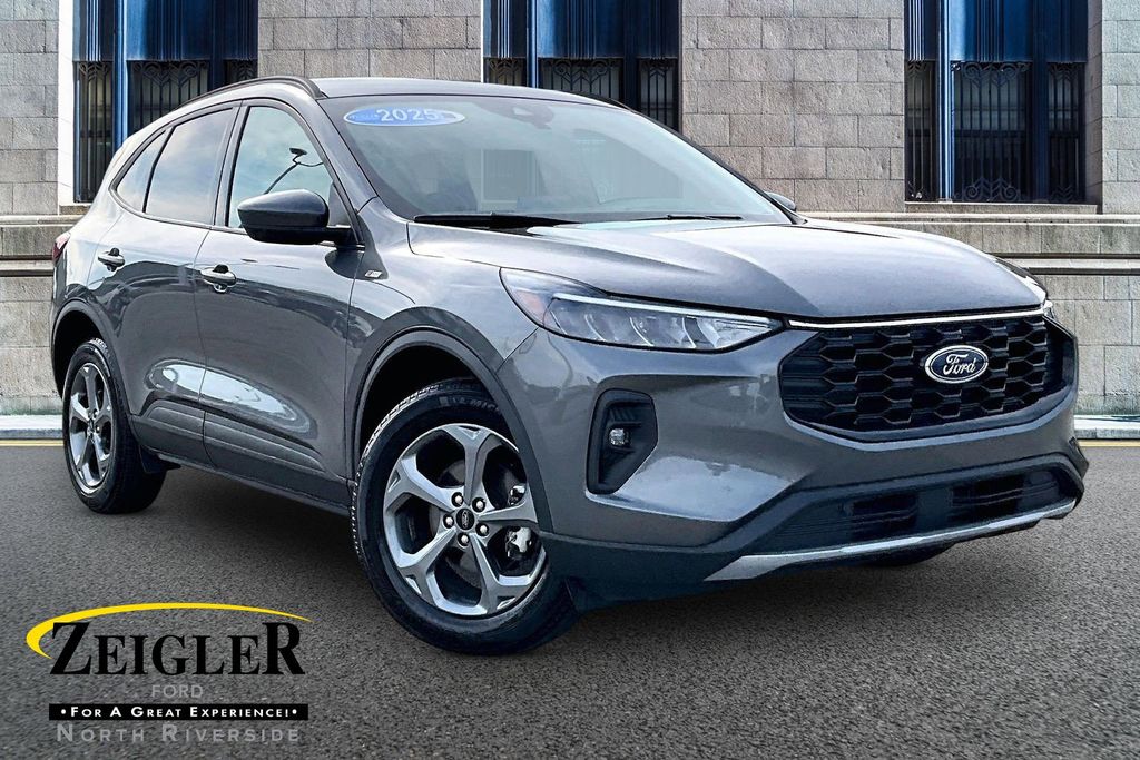 2025 Ford Escape ST-Line Select