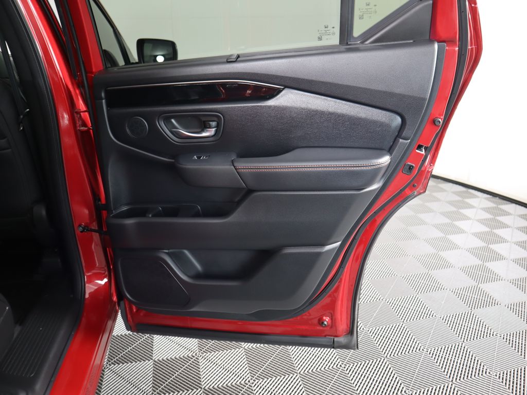 Thumbnail: 2024 Honda Pilot - 28