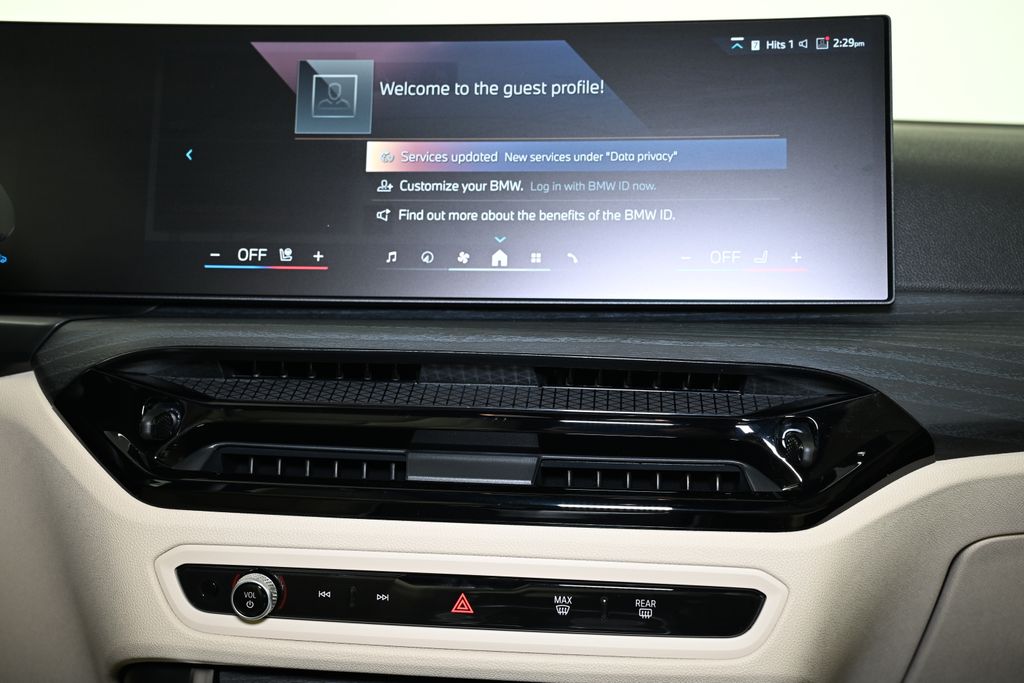 Thumbnail: 2026 BMW 3 Series - 18