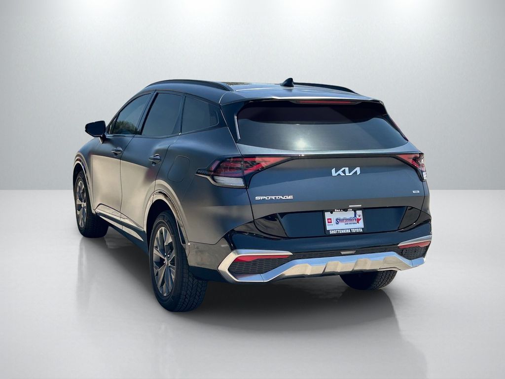 Used 2023 Kia Sportage Hybrid SUV
