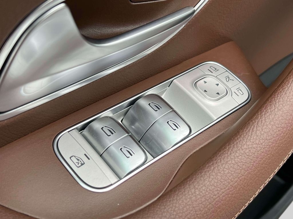 used 2024 Mercedes-Benz GLE car, priced at $50,995