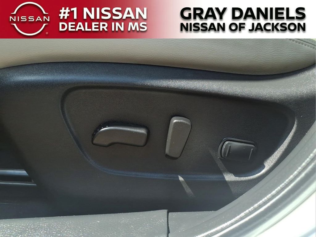 Used 2022 Nissan Rogue Sport SUV