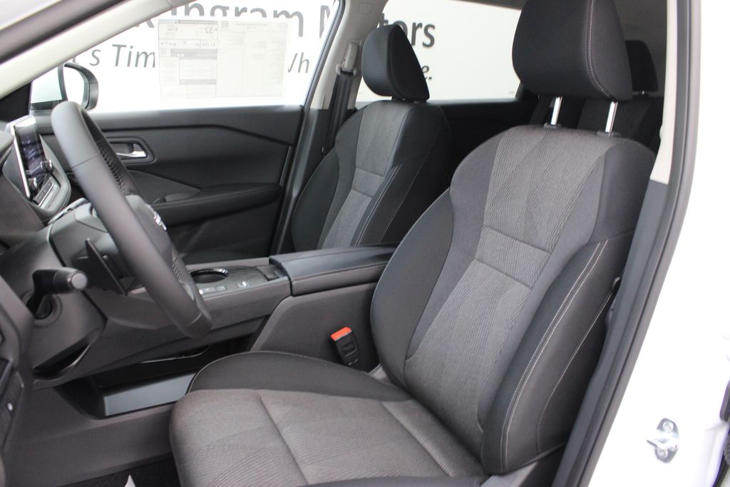 new 2026 Nissan Rogue car, priced at $29,945