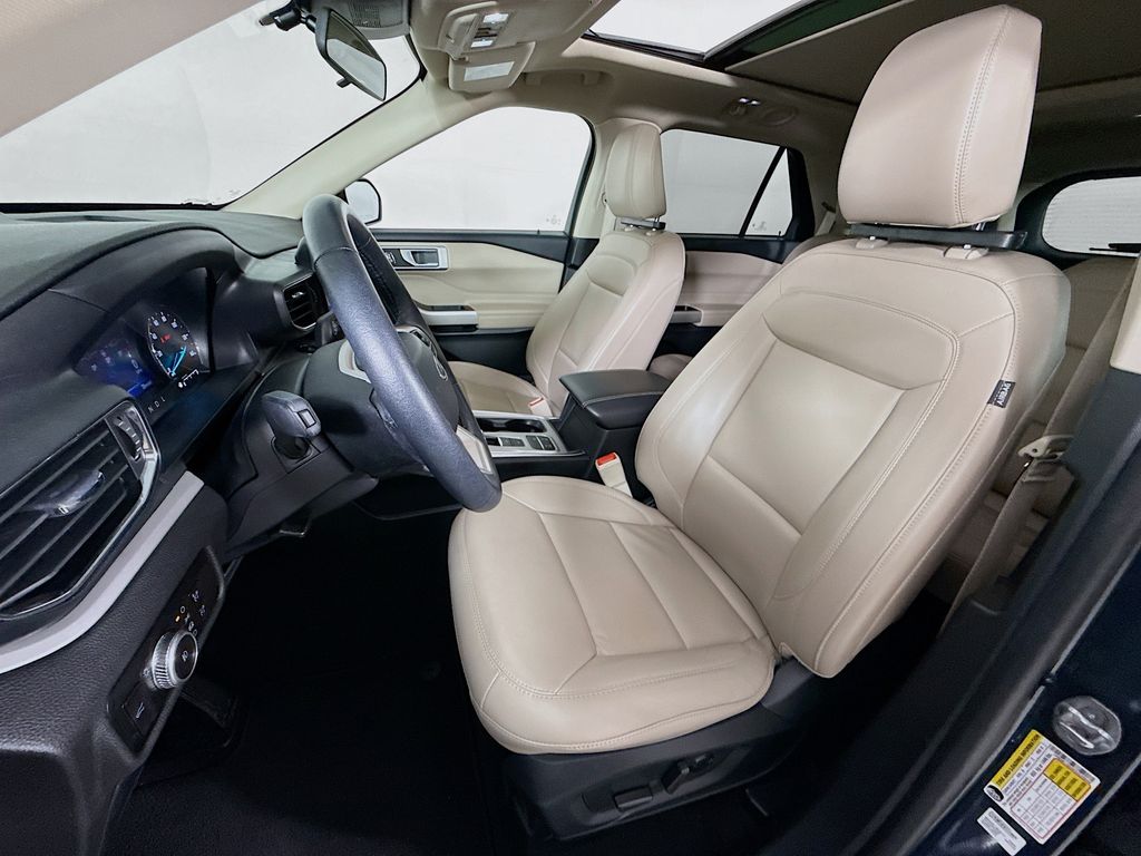 Thumbnail: 2023 Ford Explorer - 21
