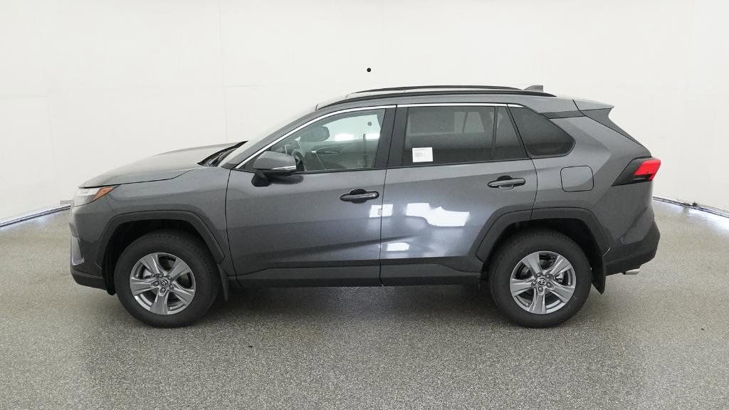 Thumbnail: 2025 Toyota RAV4 - 13