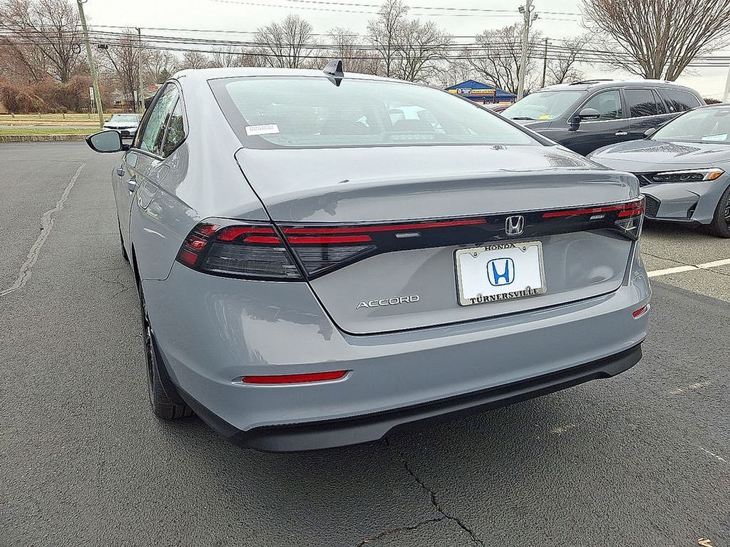 2025 Honda Accord SE 3