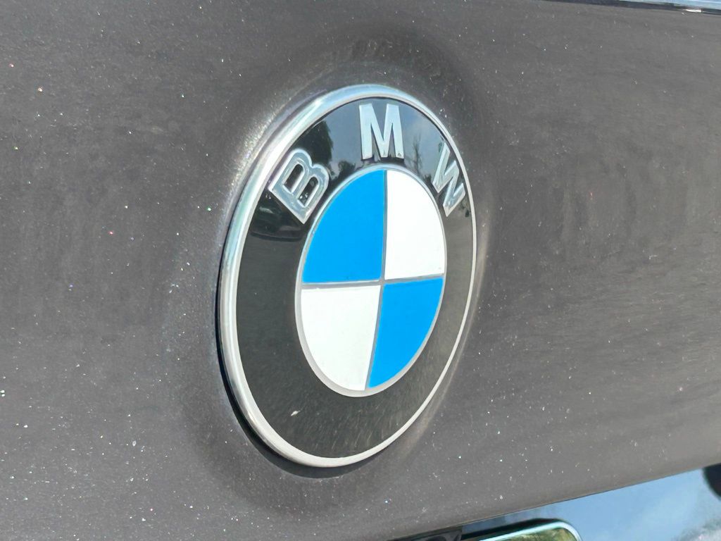 Used 2024 Dark Graphite Metallic BMW sDrive30i image 71