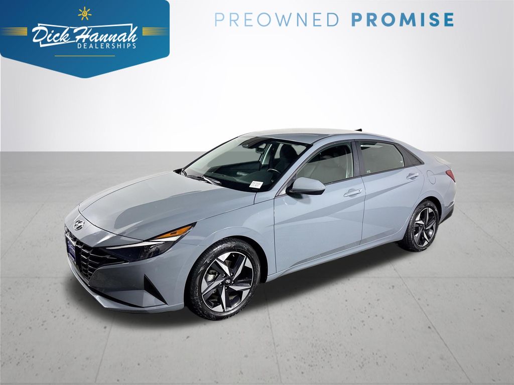 2023 Hyundai Elantra SEL