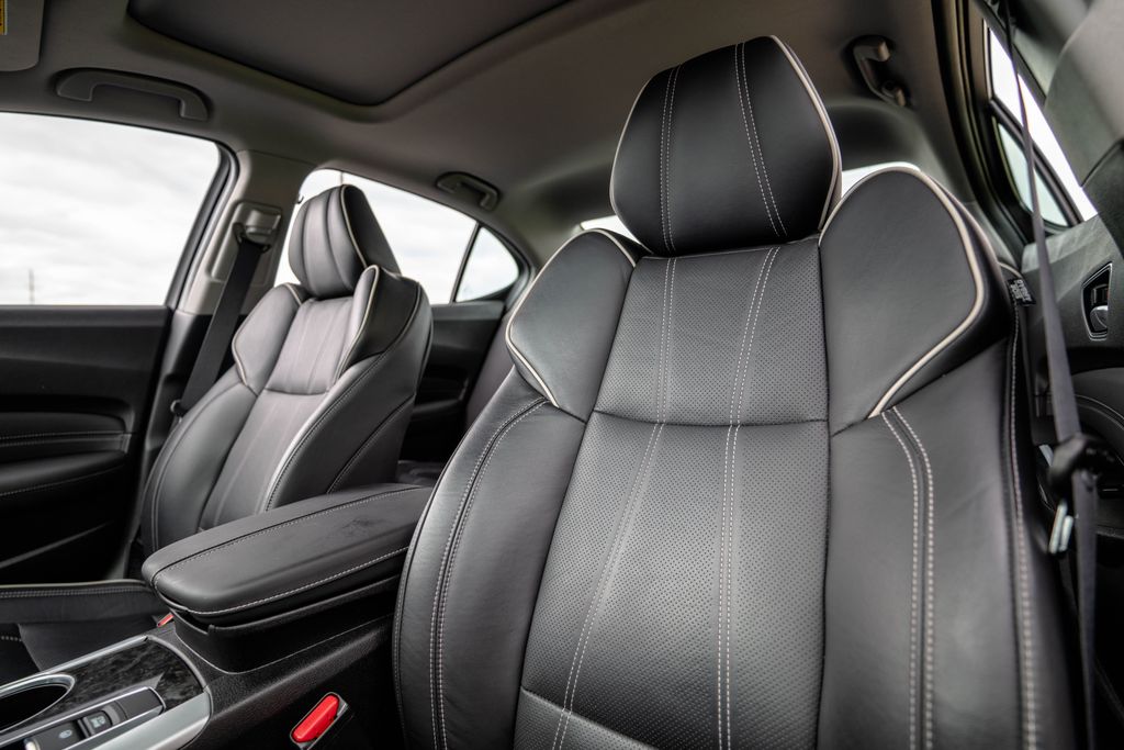 Used 2018 Acura TLX Sedan