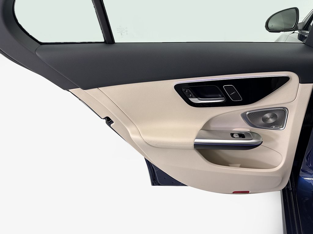 Thumbnail: 2025 Mercedes-Benz C-Class - 25