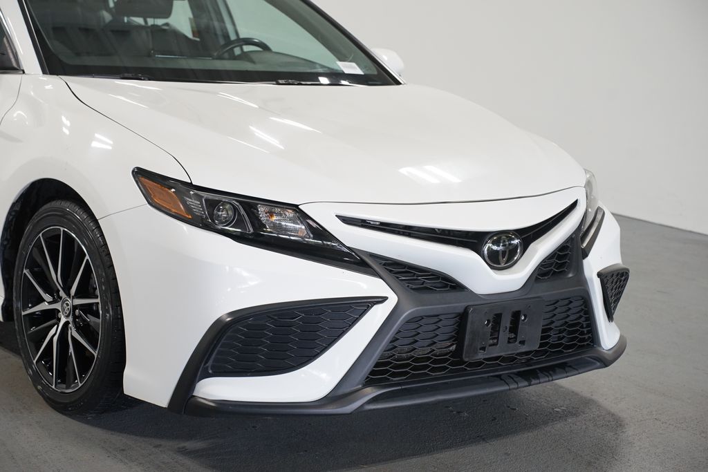 Thumbnail: 2024 Toyota Camry - 4