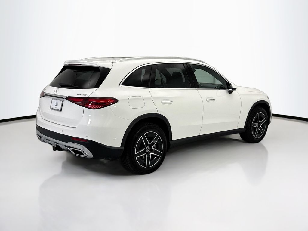 Thumbnail: 2026 Mercedes-Benz GLC - 5