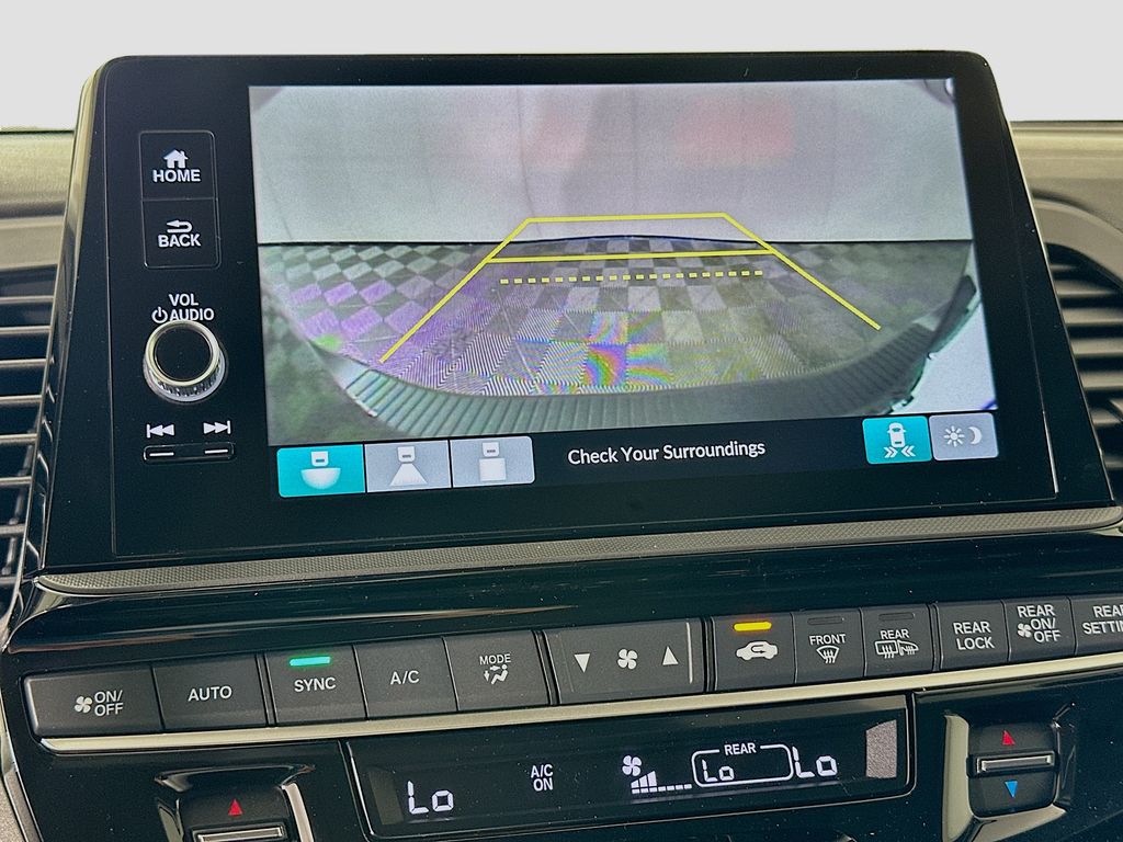 Thumbnail: 2026 Honda Odyssey - 12