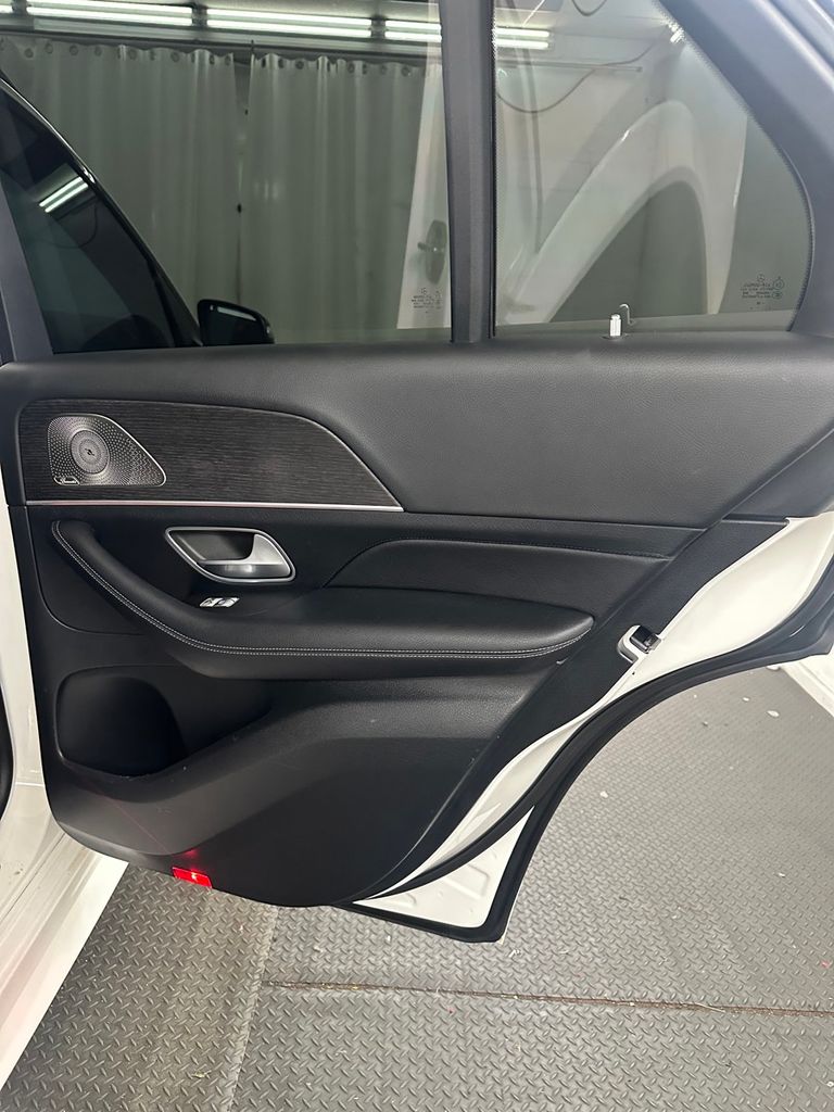 used 2022 Mercedes-Benz GLE car, priced at $34,985