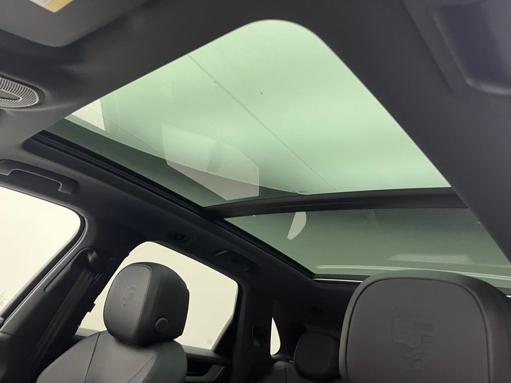 Thumbnail: 2026 Porsche Cayenne - 23