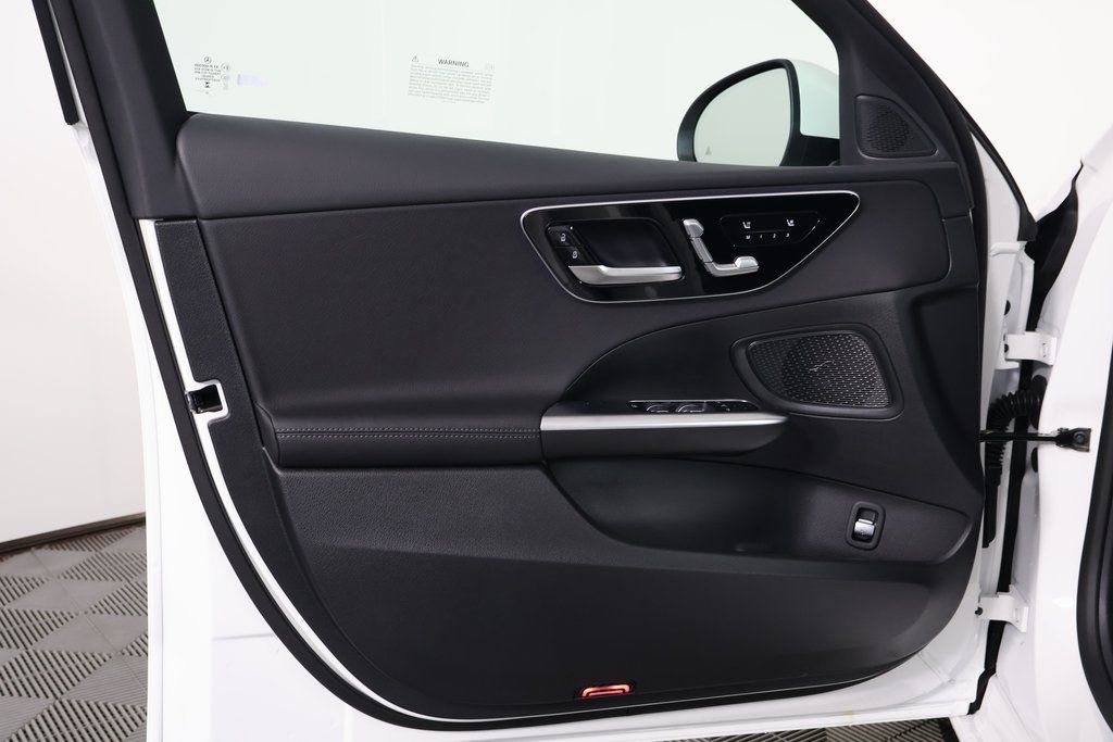 Thumbnail: 2026 Mercedes-Benz C-Class - 7