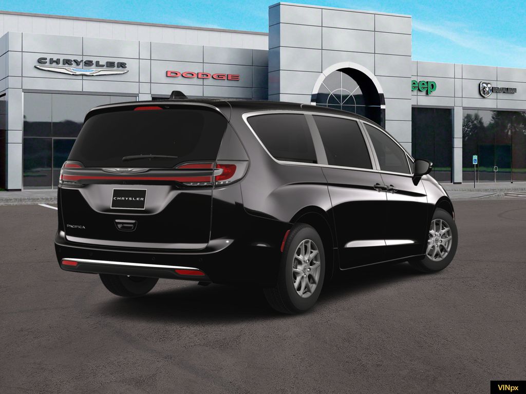 New 2024 Chrysler Pacifica Van