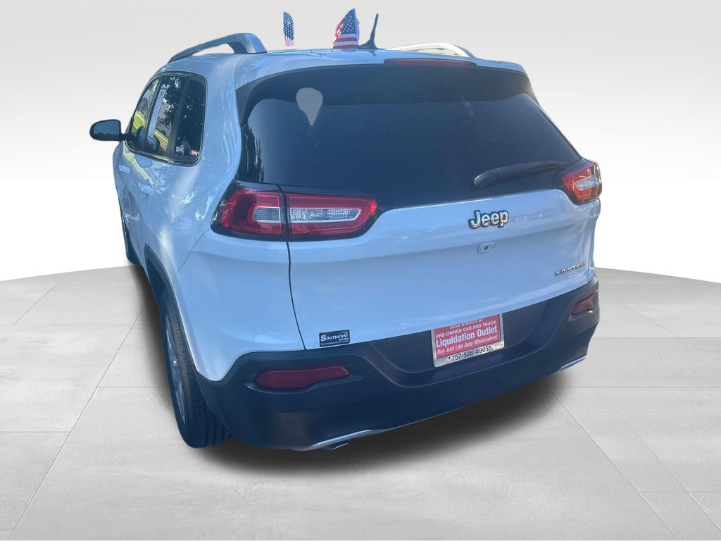 Used 2015 White Jeep Limited image 23