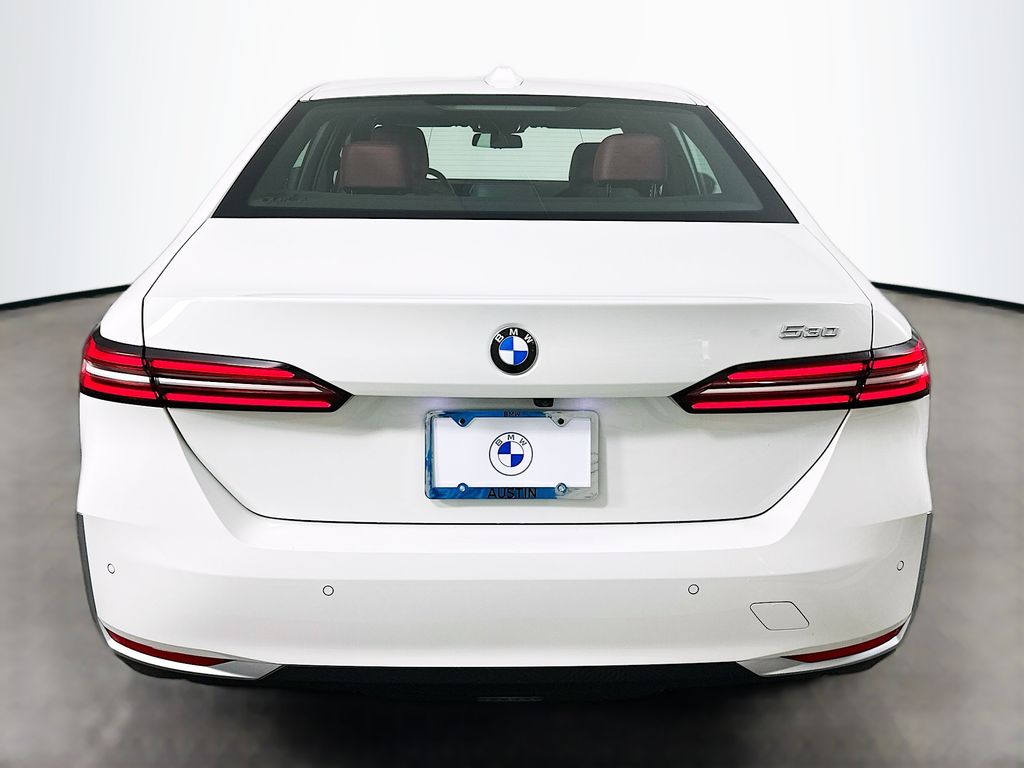 Thumbnail: 2025 BMW 5 Series - 6