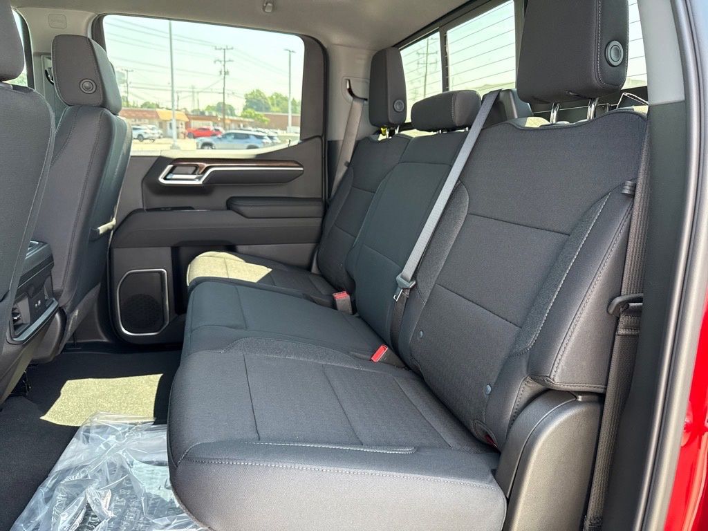 ChevroletSilverado 150025