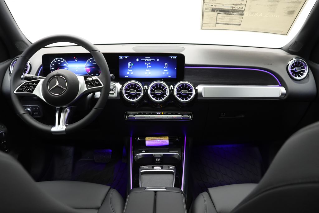 Thumbnail: 2026 Mercedes-Benz GLB - 17
