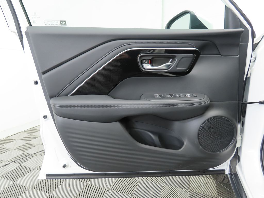 2025 Acura ADX  25