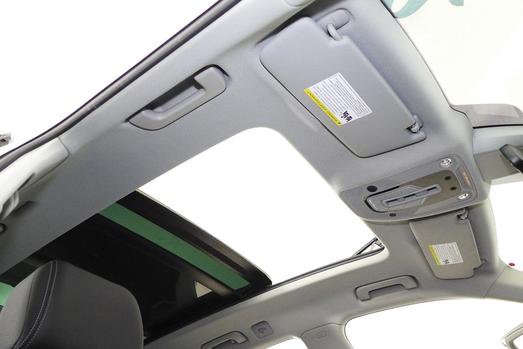 Thumbnail: 2022 Audi Q5 - 18