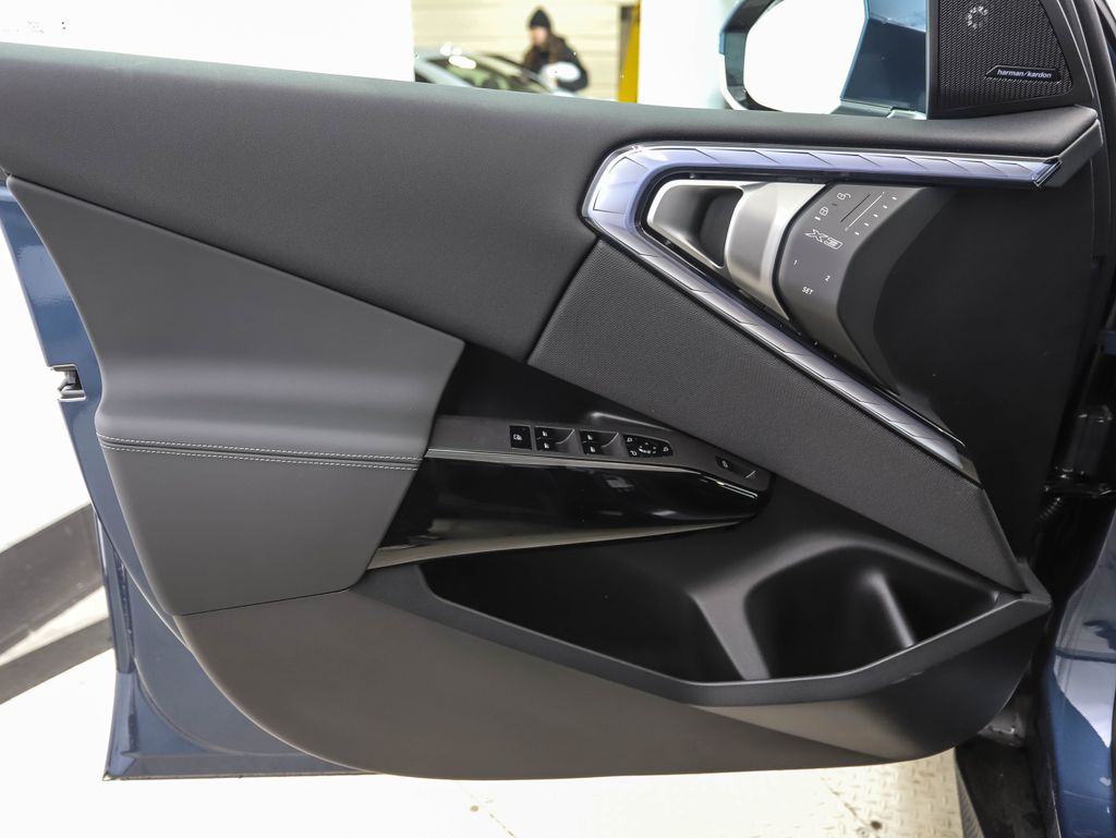 Thumbnail: 2026 BMW X3 - 9