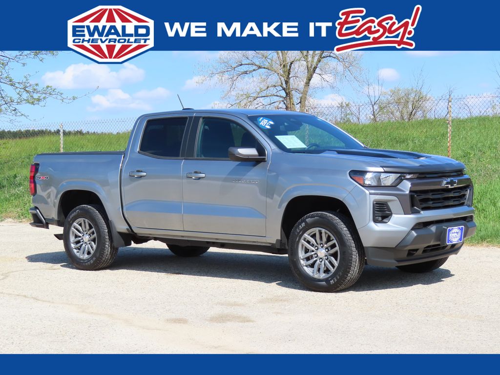 2024 Chevrolet Colorado LT 