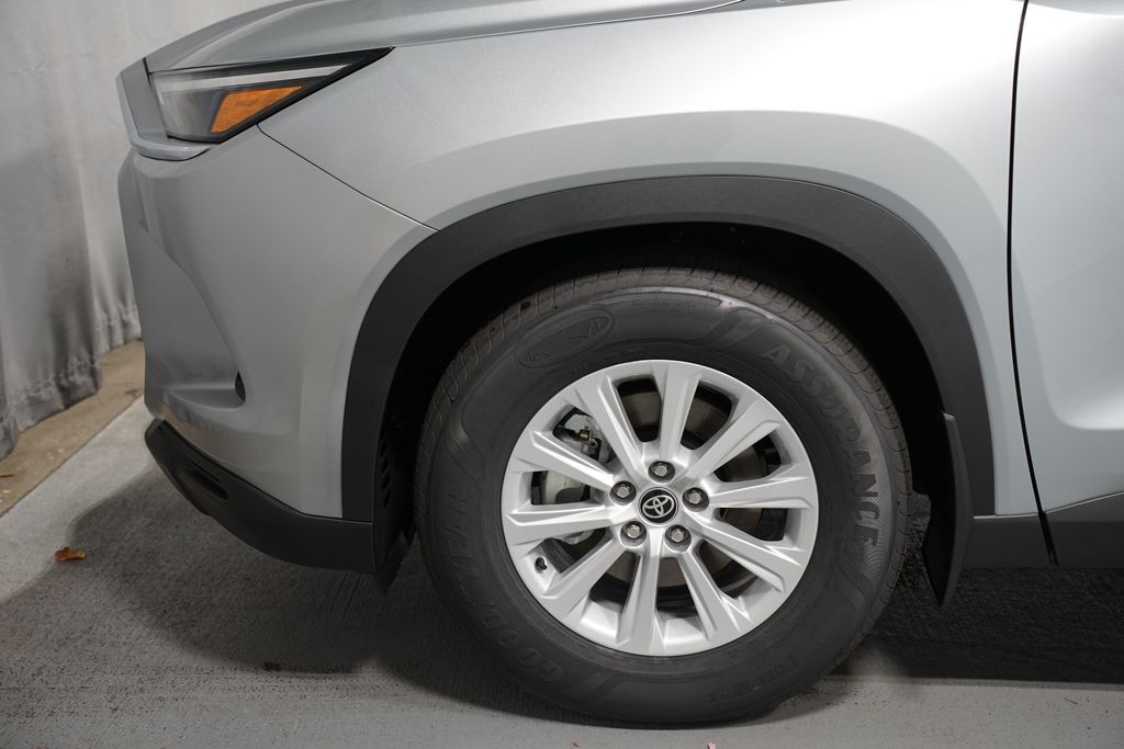 Thumbnail: 2026 Toyota Grand Highlander - 5