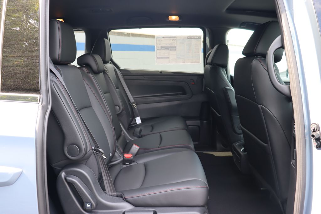 Thumbnail: 2027 Honda Odyssey - 14
