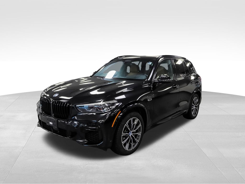 Thumbnail: 2022 BMW X5 - 1