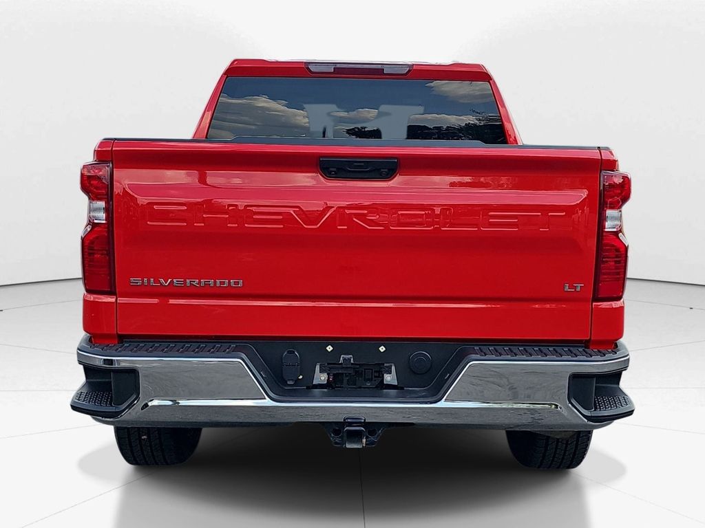 Used 2023 Red Chevrolet LT image 5