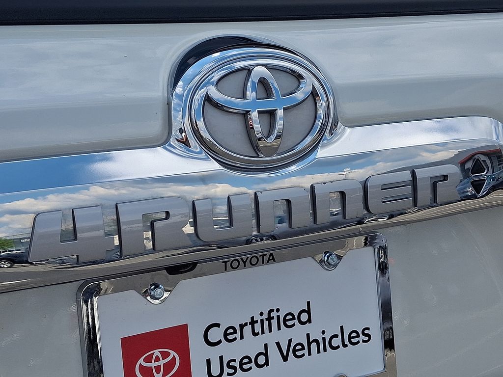 Thumbnail: 2023 Toyota 4Runner - 29