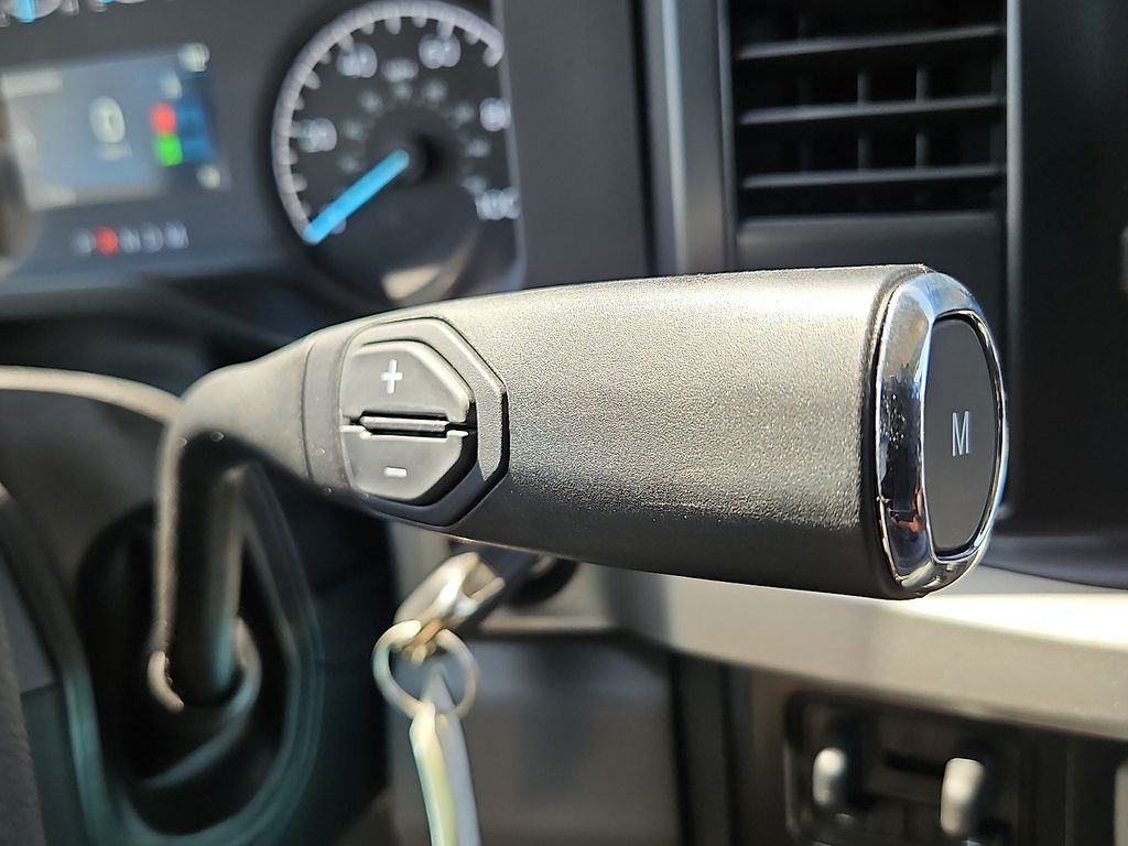 New 2027 Silver Ford XLT image 24