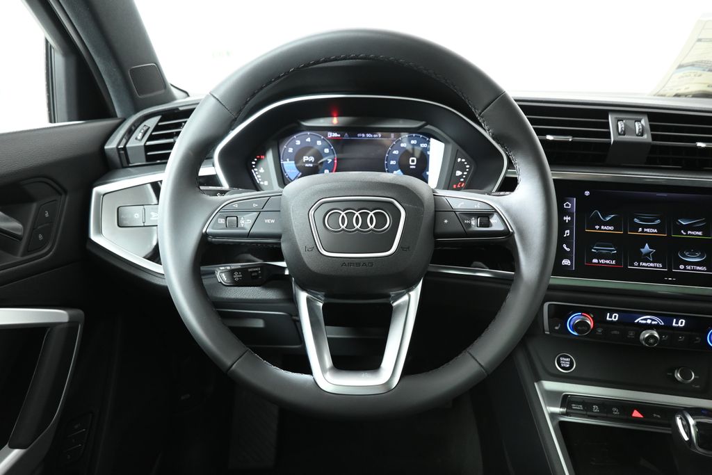 2024 Audi Q3  15